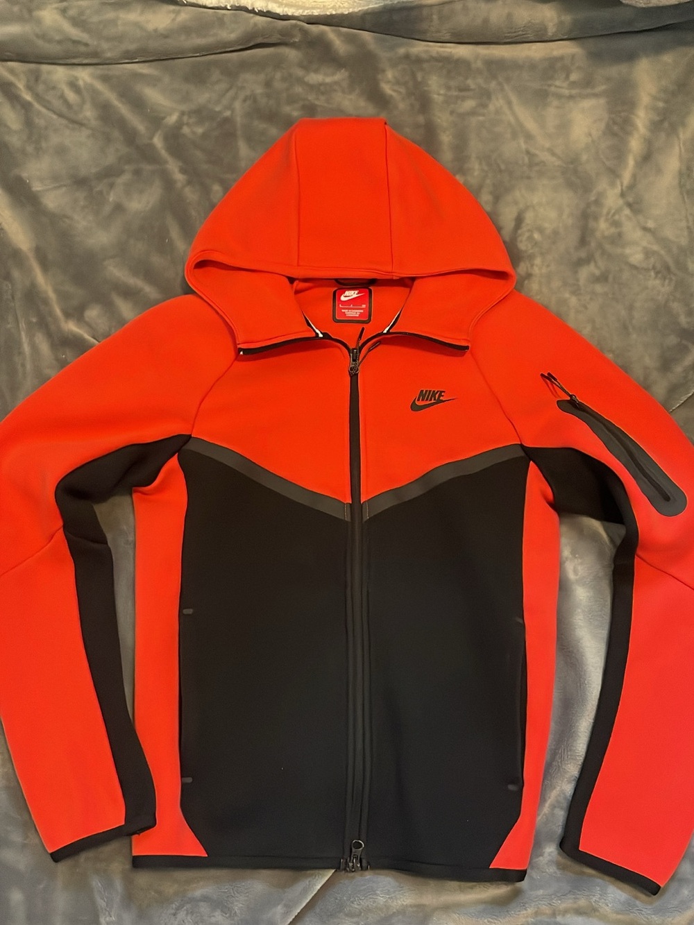 Nike Red and Black Full-Zip Performance Hooded Jacket